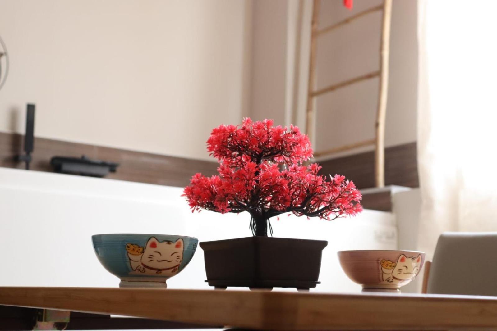 Loveroom Japon Avec Balneotherapie Tolón Exterior foto
